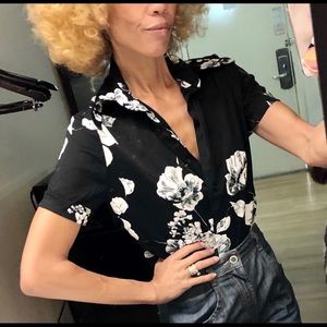 Vtg rissi poly black floral shirt top 70s collar